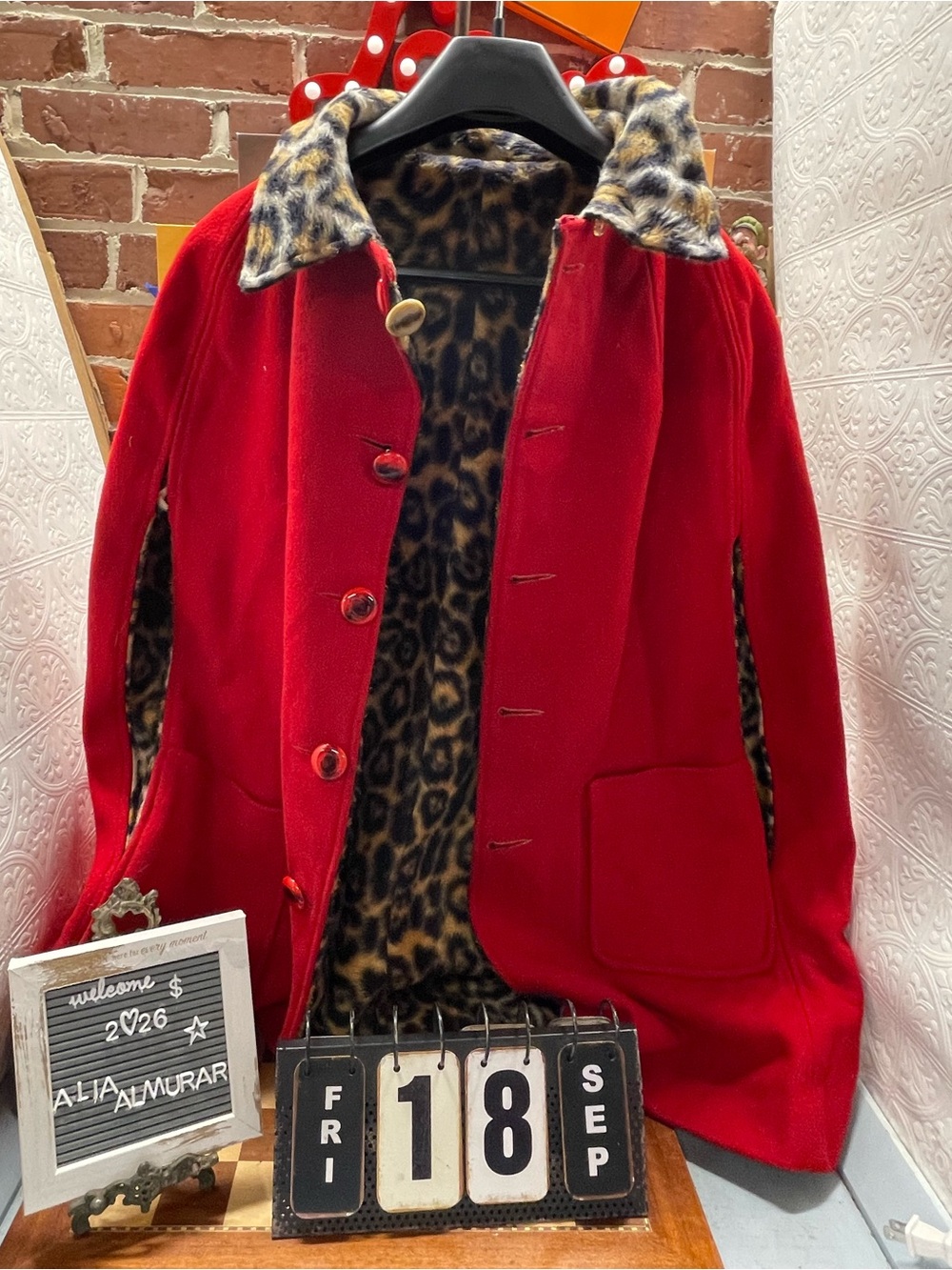 1960s Vintage Reversible Red/Leopard Print Cape